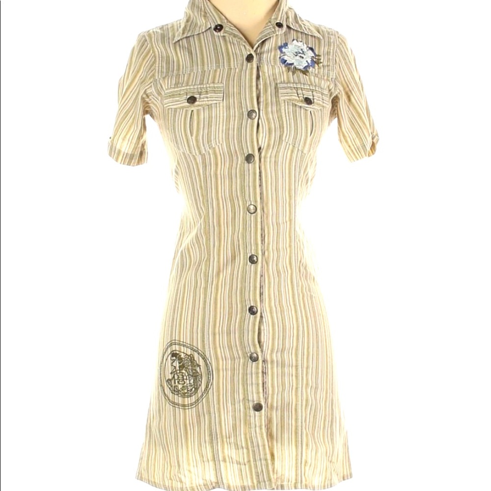 Magazine collared mini shirtdress